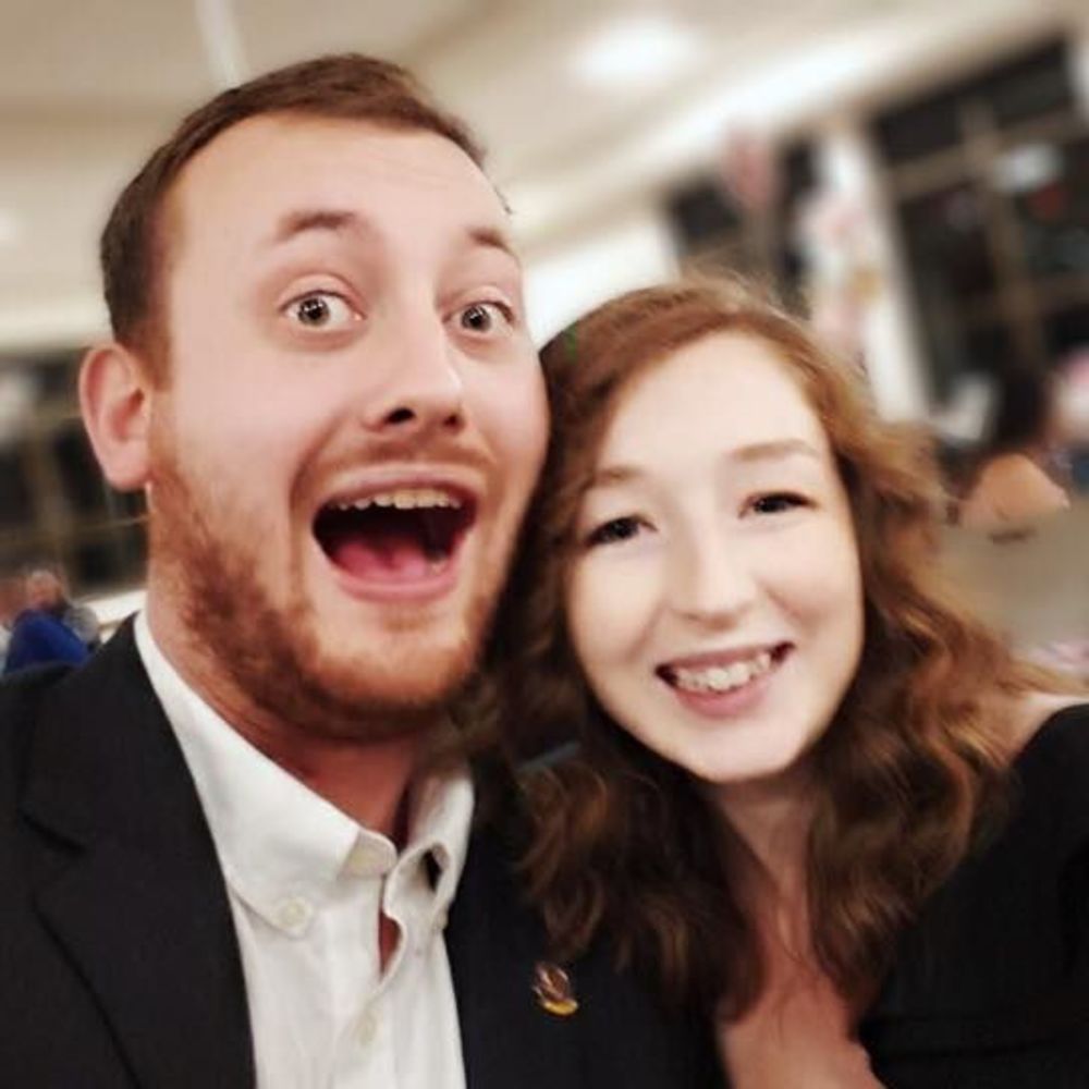 Meet your Posher, Carrie
